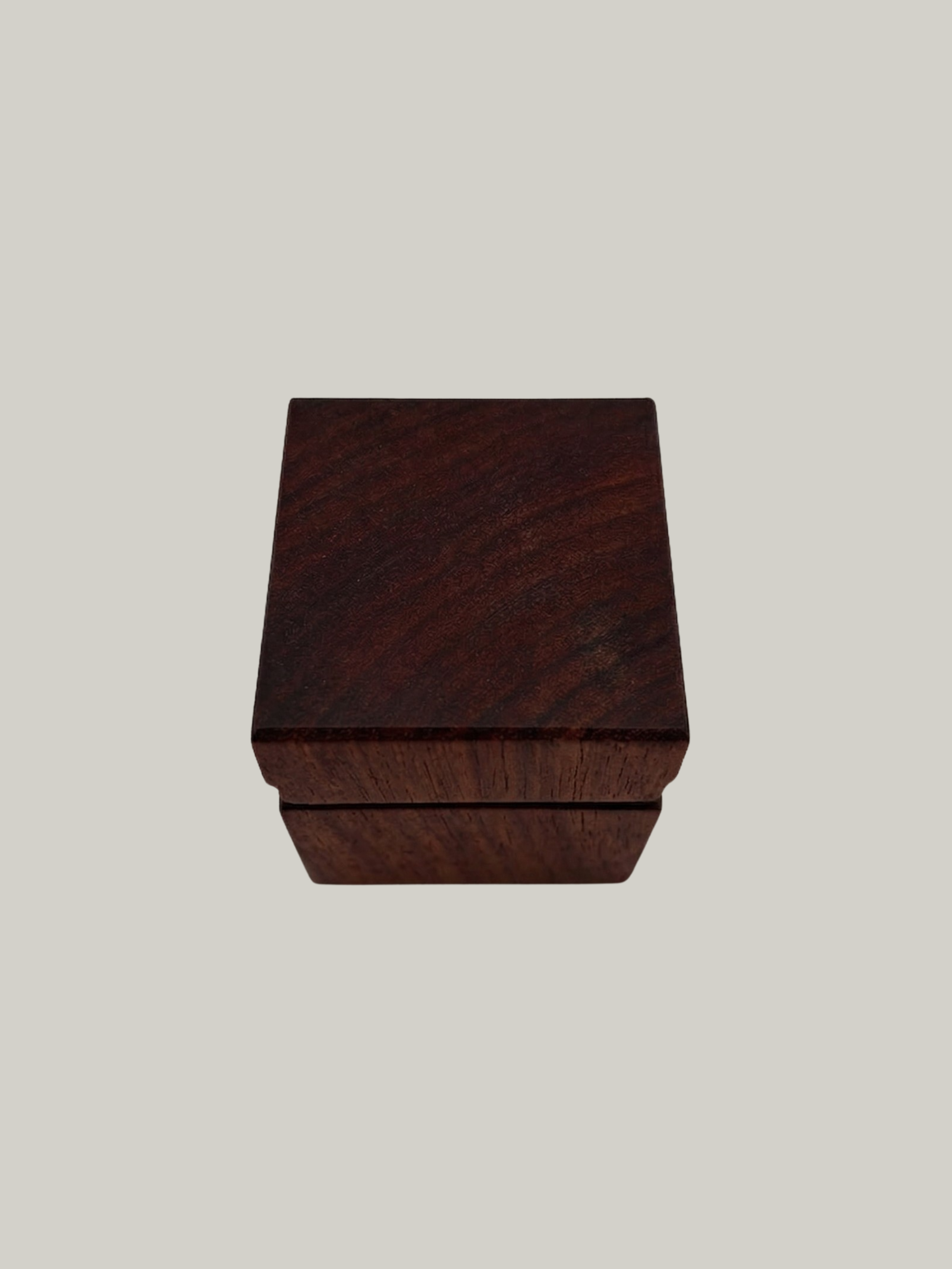 Padauk Condor Hole-In-One Box