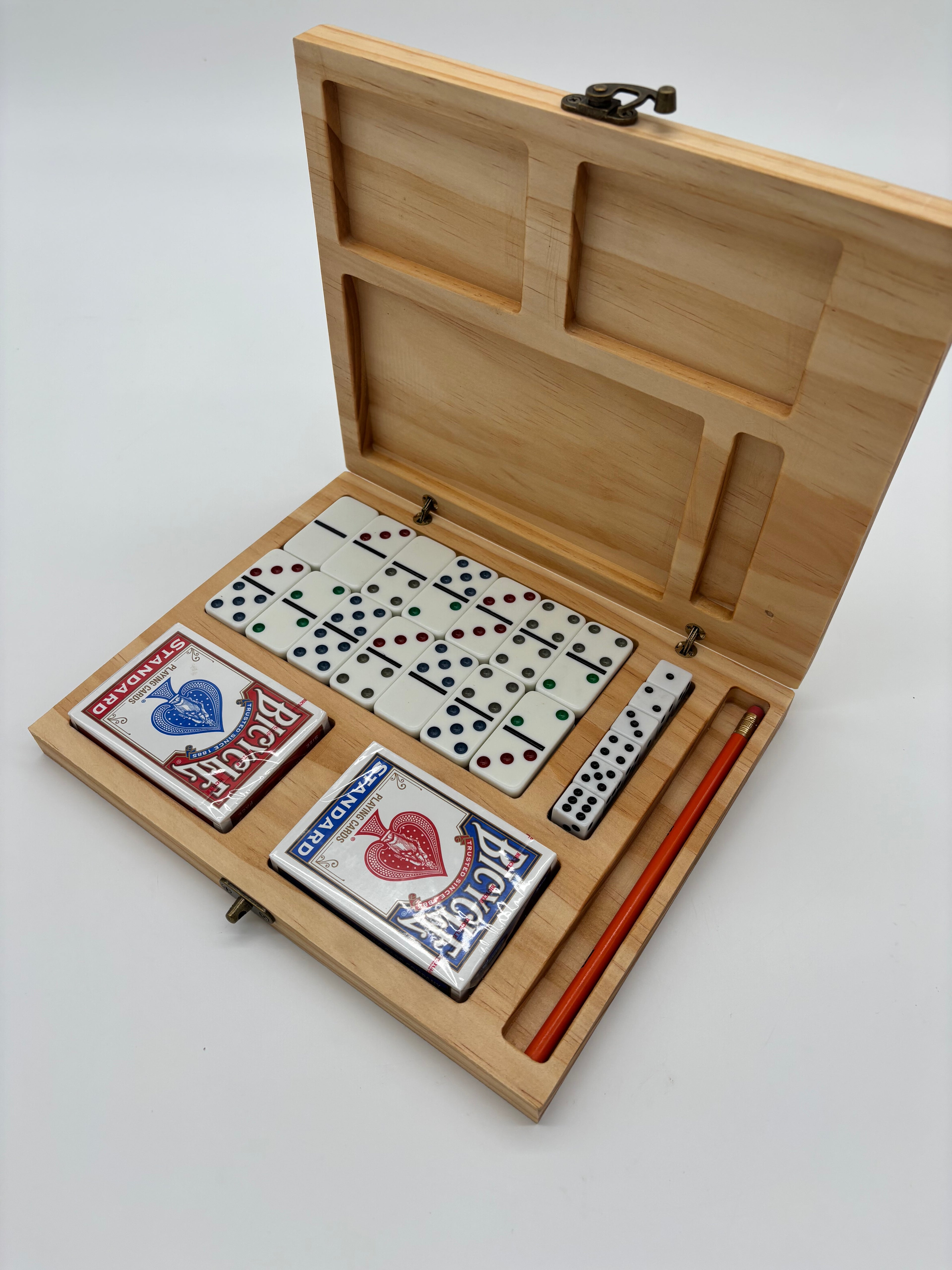 Wooden XL Gambler's Box Oak